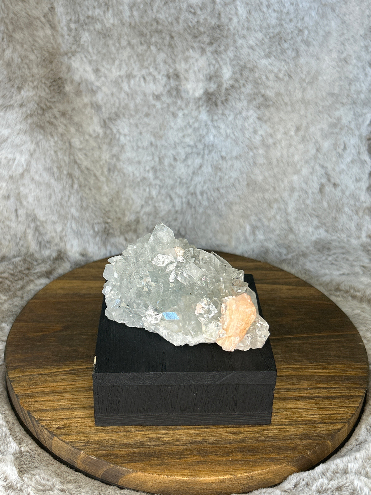 Apophyllite Peach Stilbite