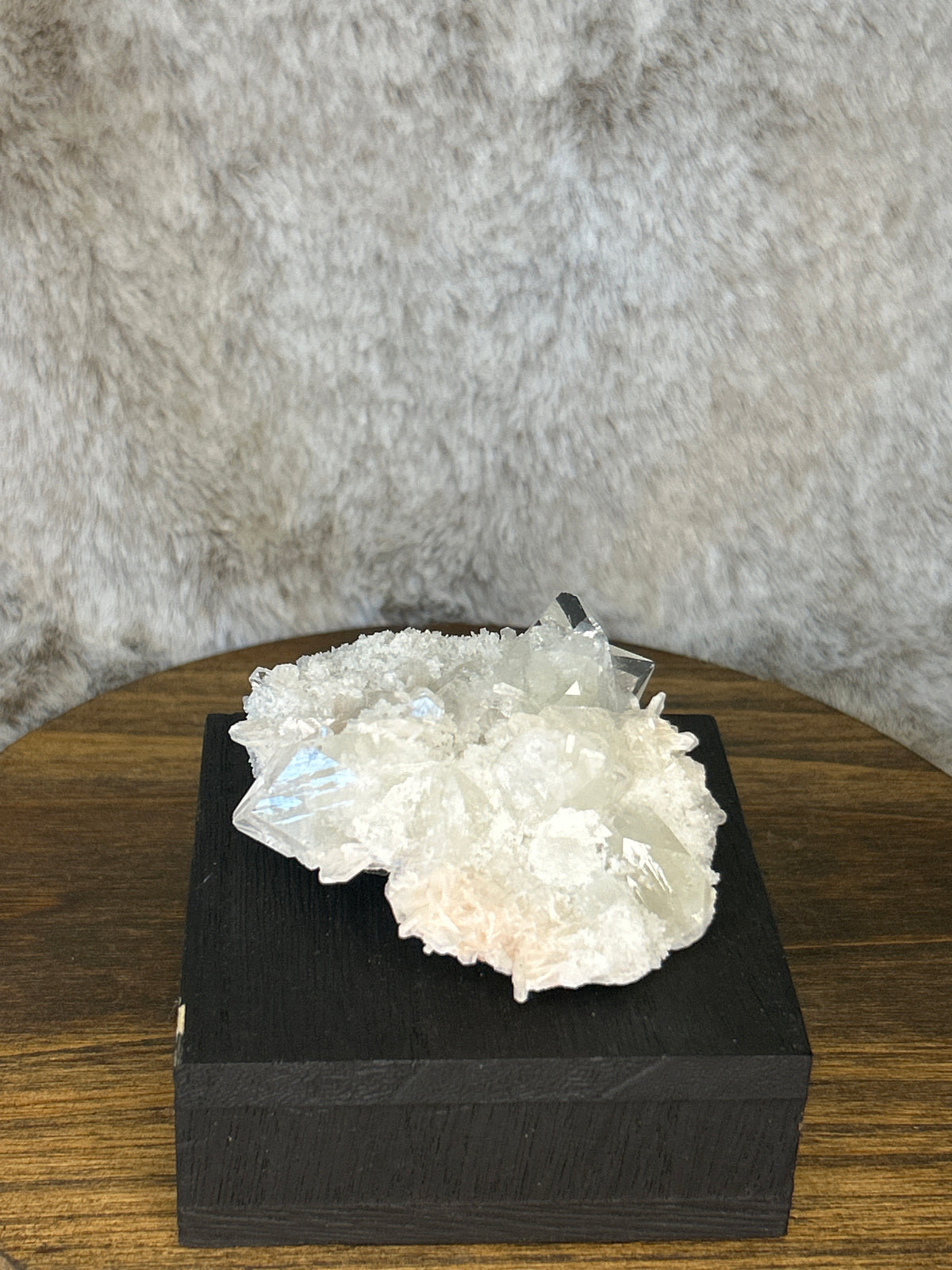 Apophyllite Peach Stilbite