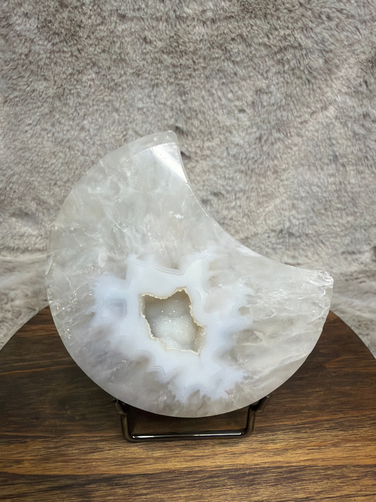 Agate Moon