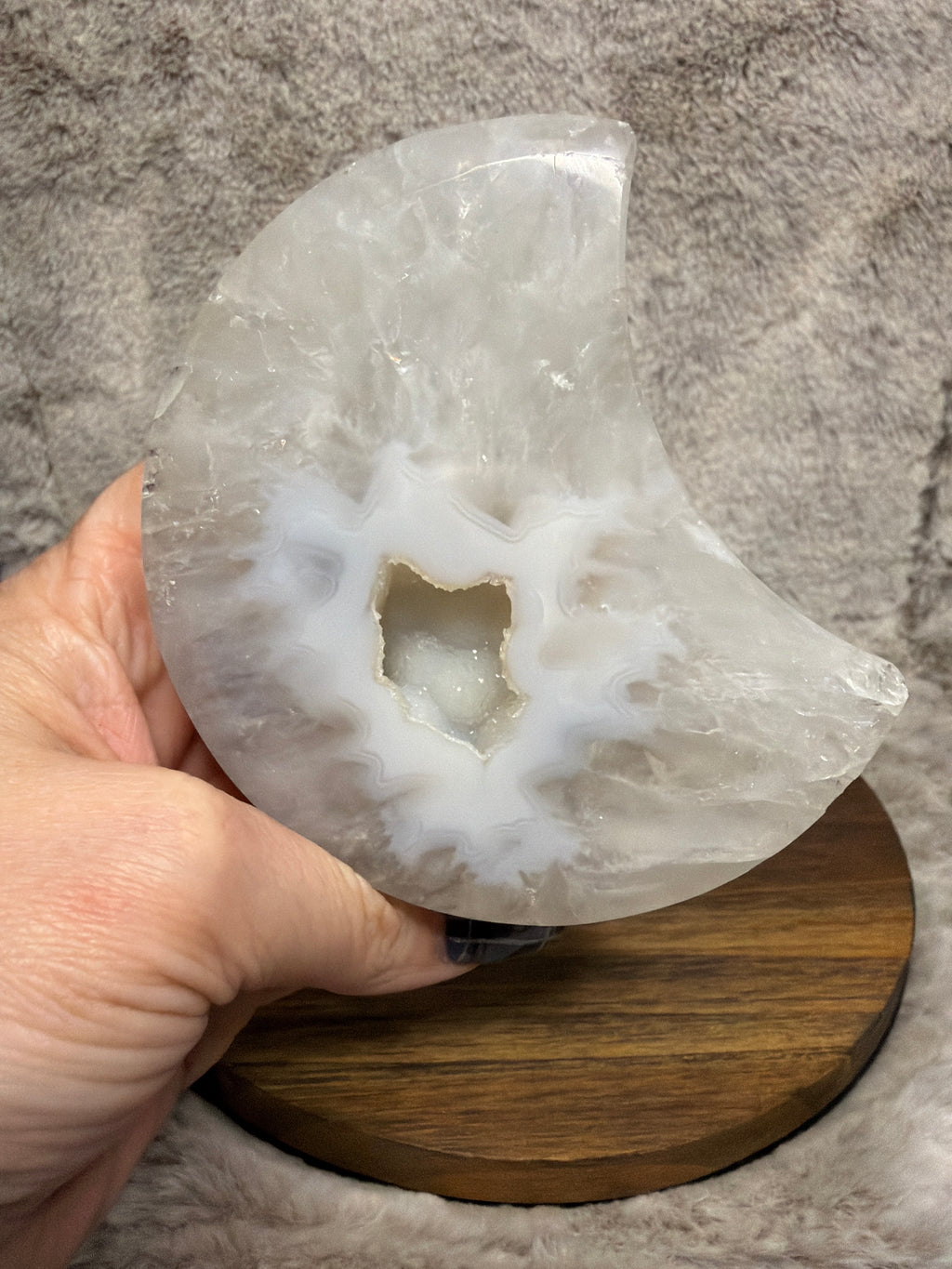 Agate Moon