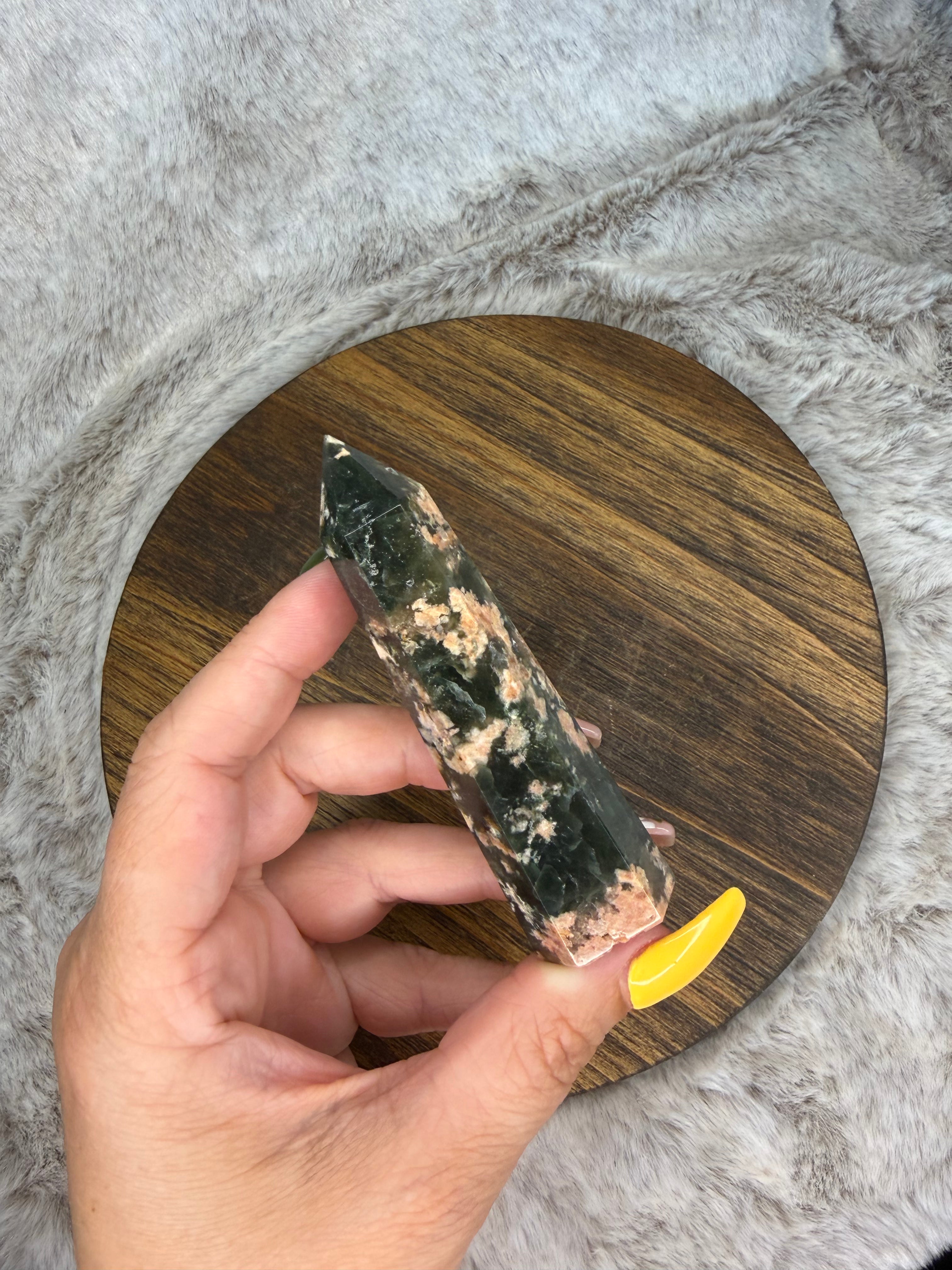 Green Quartz Sunstone